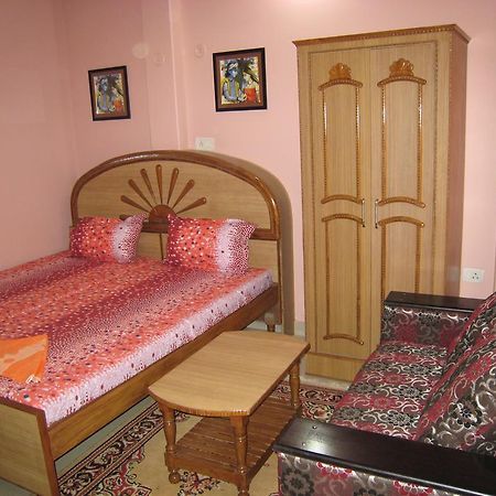 Krishna Paying Guest House Varanasi Camera foto